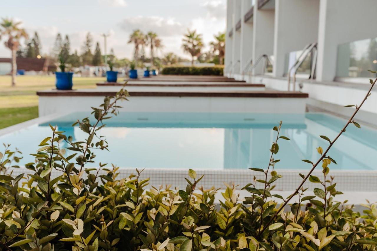 Nachsholim Beach Hotel Nahsholim Eksteriør billede